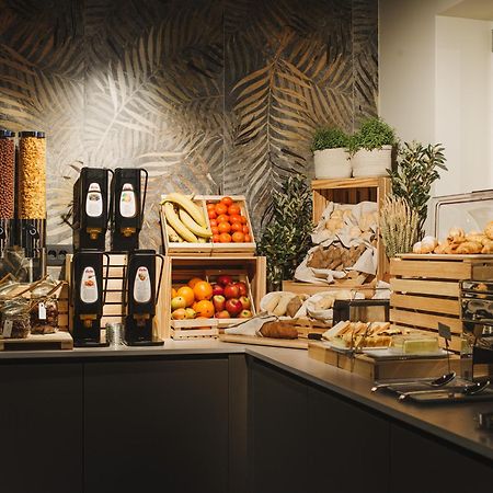 Hotel Lonca Skofja Loka ภายนอก รูปภาพ