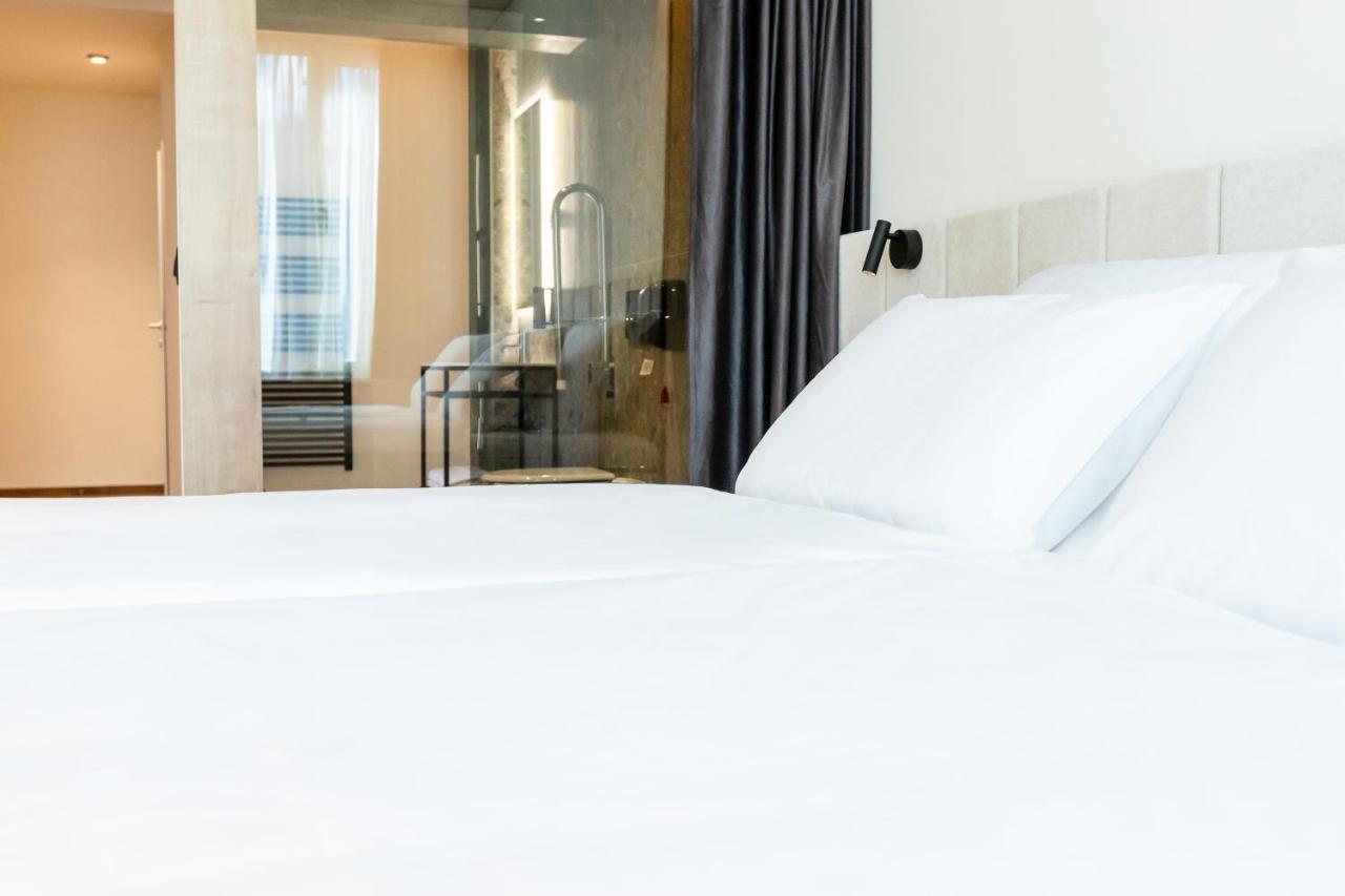 Hotel Lonca Skofja Loka ภายนอก รูปภาพ