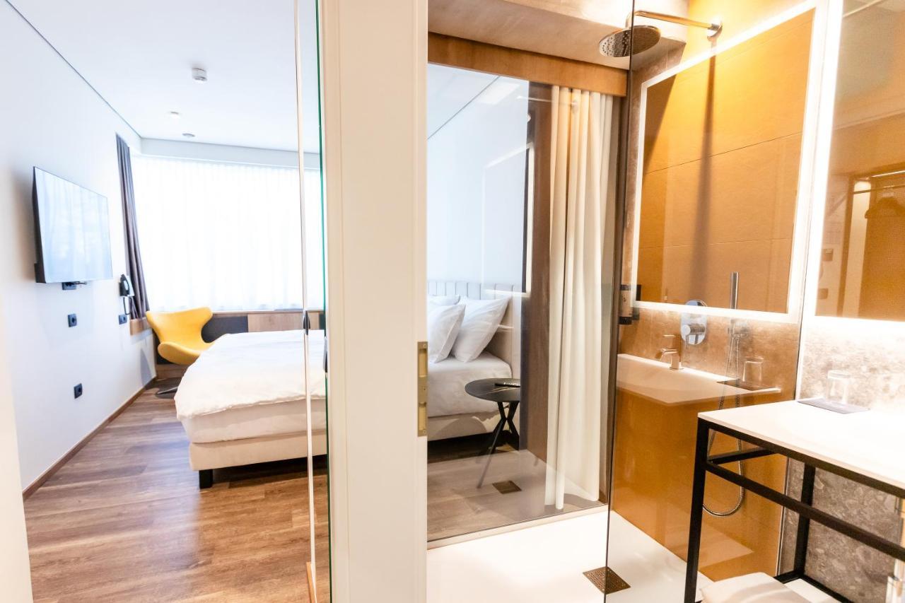 Hotel Lonca Skofja Loka ภายนอก รูปภาพ