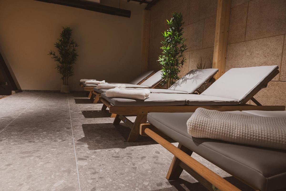 Hotel Lonca Skofja Loka ภายนอก รูปภาพ